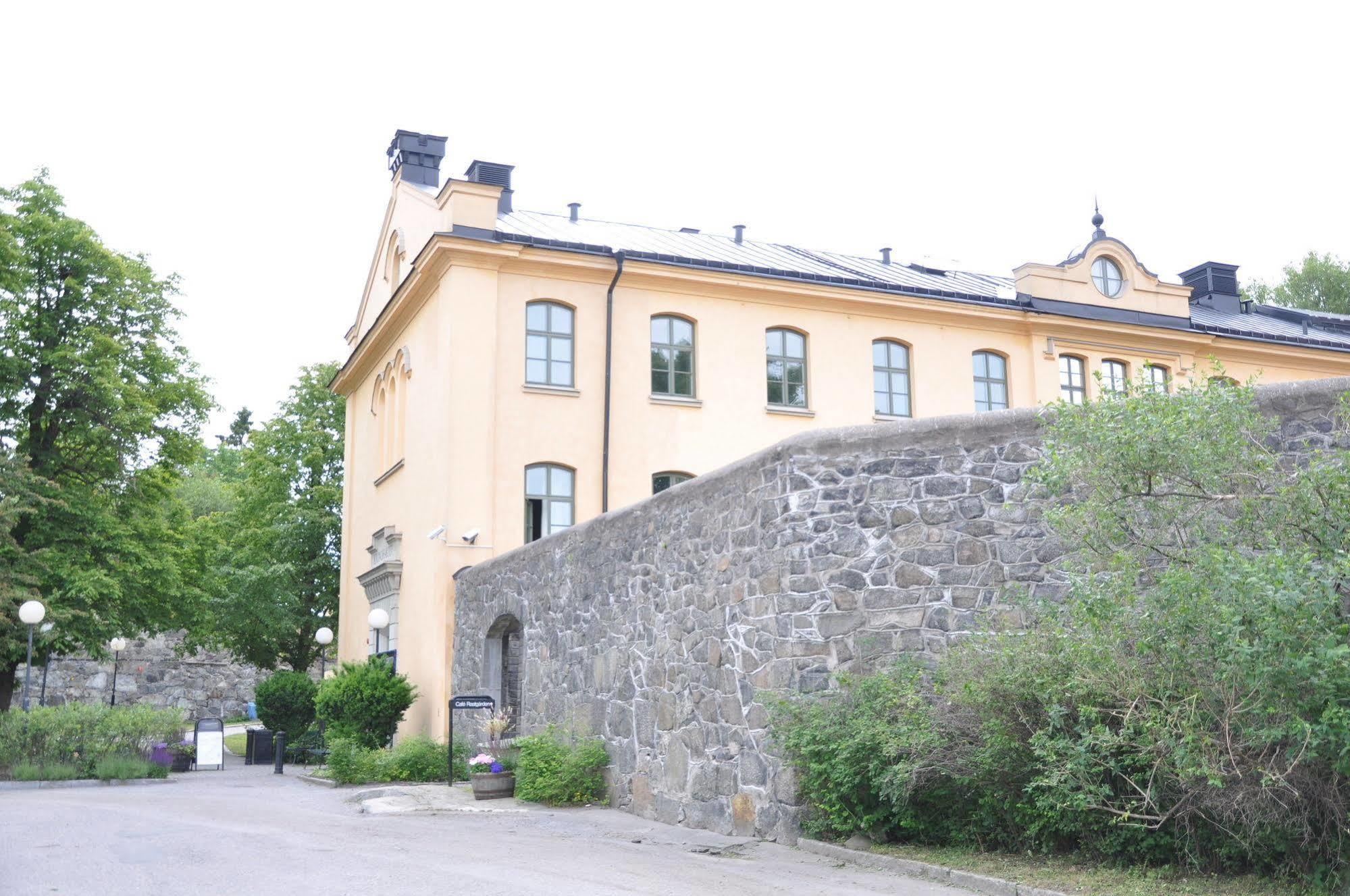 Stf Langholmen Hostel Estocolmo Exterior foto